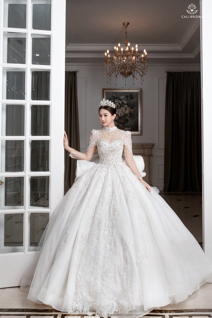 váy cưới tay dài